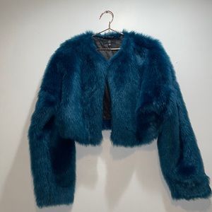 Blue Cropped Jacket✨